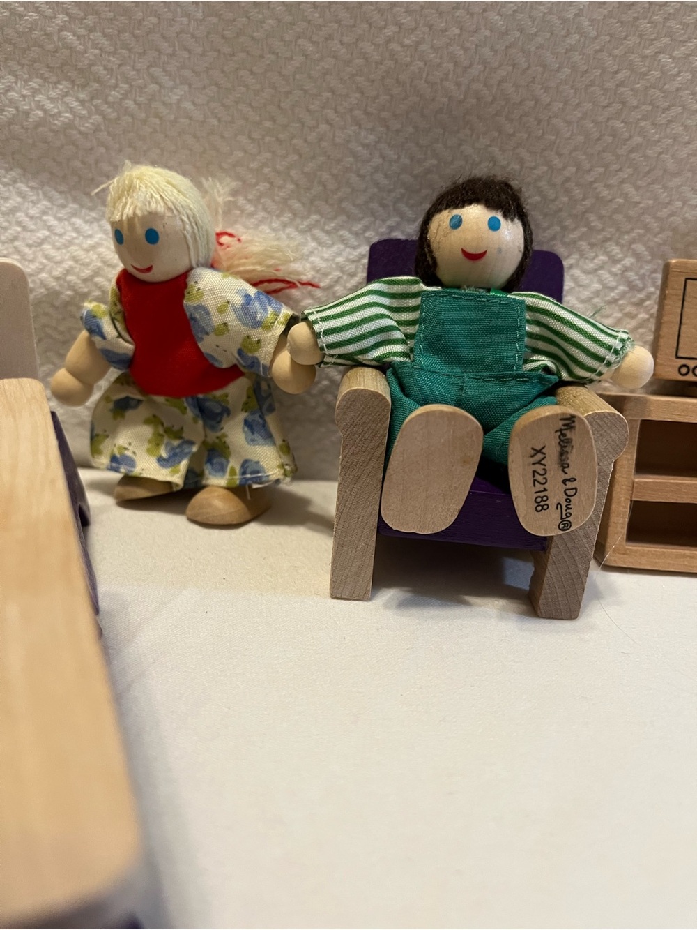 Melissa & Doug Wooden Dollhouse Furniture Set with Purple Accents and Two Dolls - Picture 2 of 7